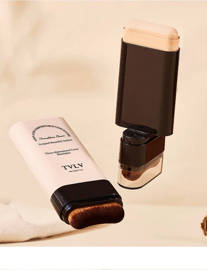 Foundation make-up concealer is light and thin to hold makeup, cover facial defects, and create a clear makeup effect