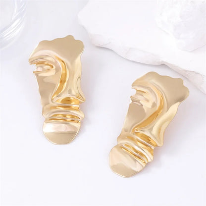Light luxury, unique and cool style, creative design, irresistible temperament, facial mask, jewelry set